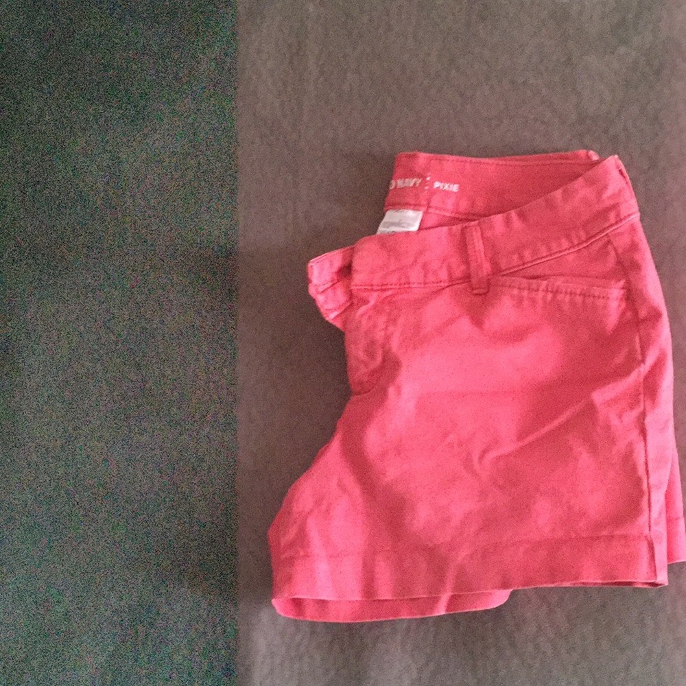 pretty (light pink) good quality shorts